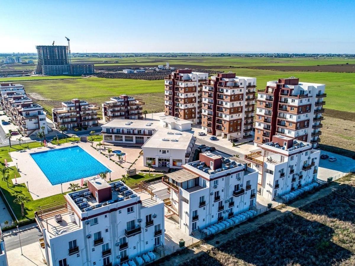 Royal Sun Sitesi ,2 Yatak Odali Deniz Manzarali Daire,iskele Longbeach Apartament *